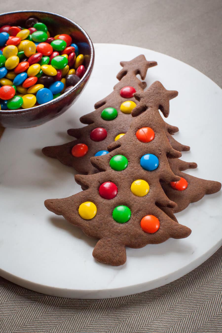 Gingerbread Tree Cookies | Gingerbread Cookie Recipe | Eat the Love